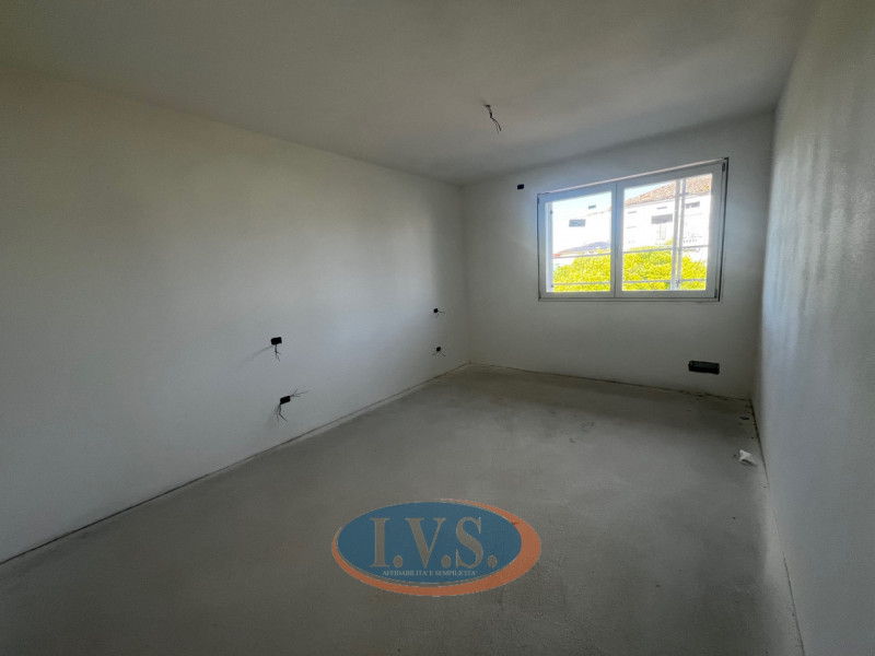 Limena (PD): In posizione residenziale strategica, comodo ai servizi del paese raggiungibili a pi...