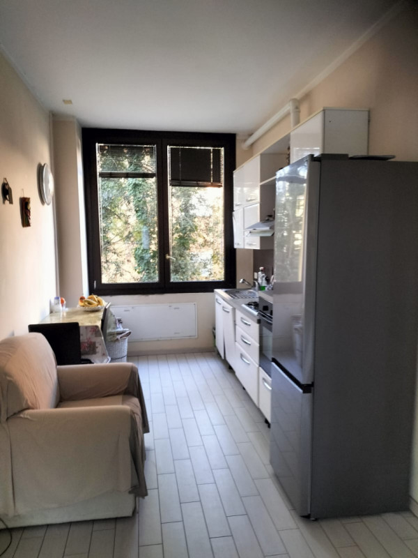 Facciolati Via Perin, a pochi passi dal parco Iris, in posizione strategica per raggiungere rapid...