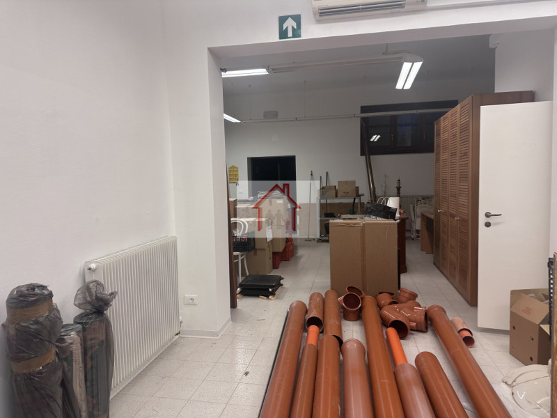 Rif.: PCL012 

L'Agenzia immobiliare Luxor è lieta di presentare un'ottima opportunità per chi ce...