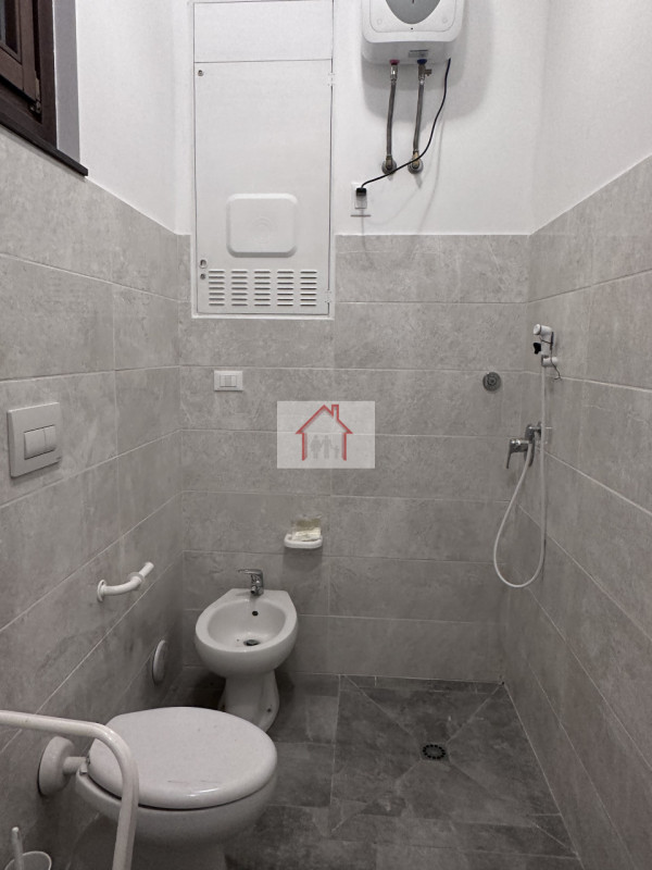 Rif.: PCL012 

L'Agenzia immobiliare Luxor è lieta di presentare un'ottima opportunità per chi ce...