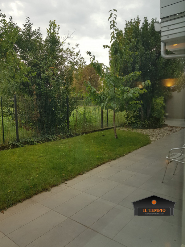 Vicenza-Ferrovieri: questa straordinaria VILLA moderna situata nel cuore di Vicenza, nella tranqu...