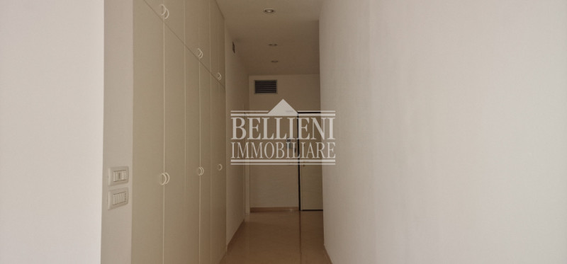 CENTRO STORICO - Nel cuore più ricercato del centro storico di Vicenza, in una delle vie pedonali...