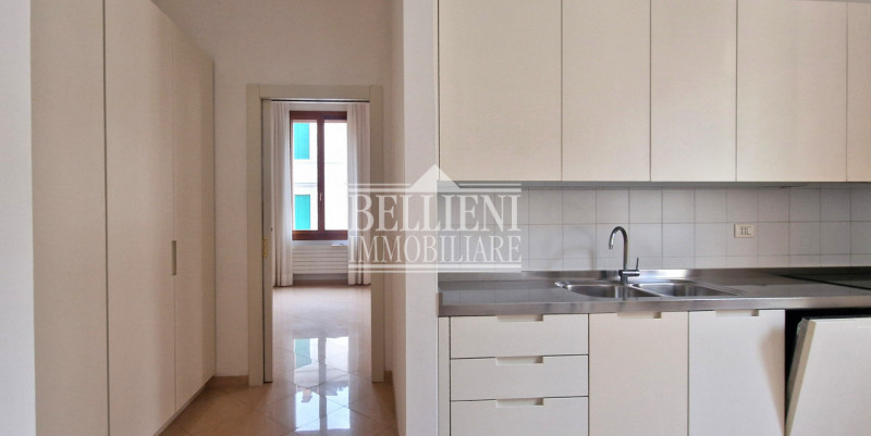 CENTRO STORICO - Nel cuore più ricercato del centro storico di Vicenza, in una delle vie pedonali...