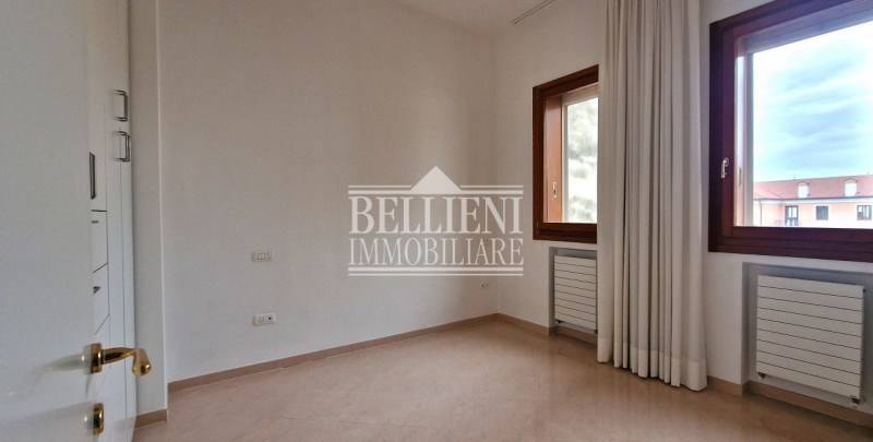 CENTRO STORICO - Nel cuore più ricercato del centro storico di Vicenza, in una delle vie pedonali...