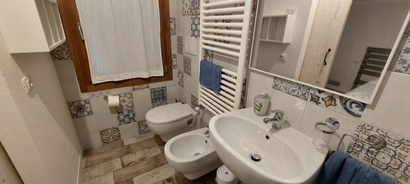 INVESTIMENTO IMMOBILIARE AD ALTO REDDITO! 
 3 Camere Indipendenti in Pieno Centro a Piazzola sul ...