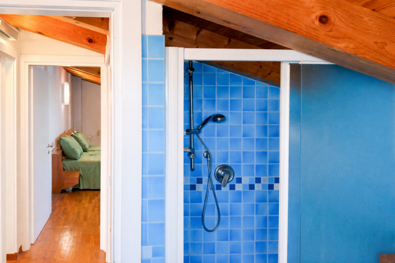 (Per INFO Giovanni 3888920530) NOSTRA ESCLUSIVA. Nel cuore pulsante di Jesolo Lido, in una delle ...