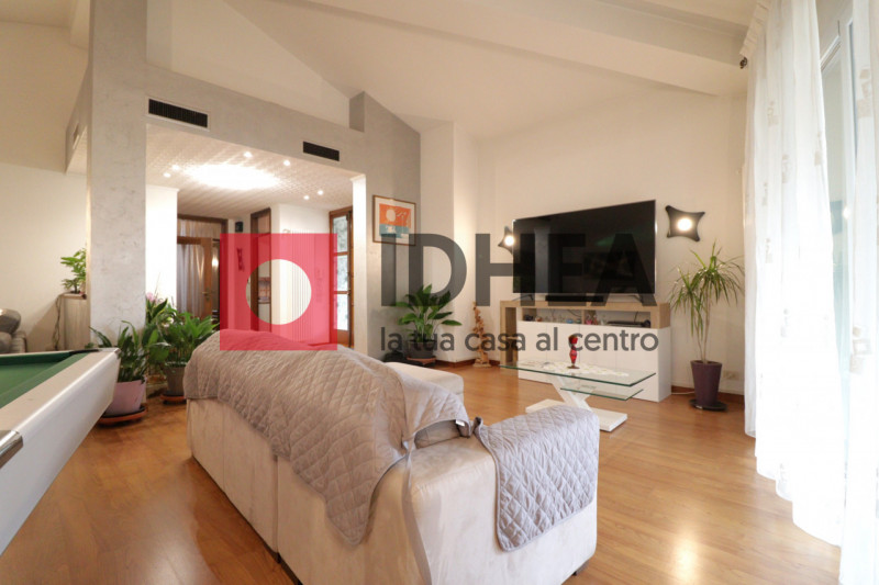 CASA SINGOLA IN CLASSE A1 IN CENTRO A PONZANO RIF. "AVP1" 

L'agenzia immobiliare Idhea ha il pia...