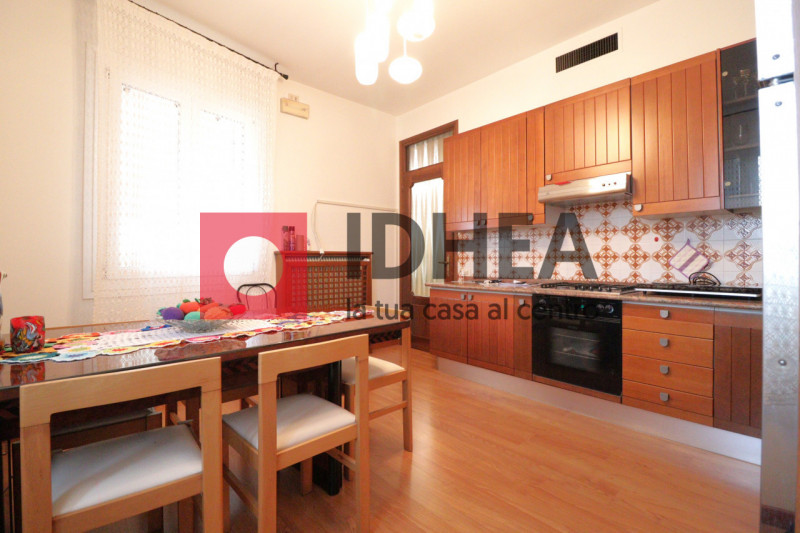 CASA SINGOLA IN CLASSE A1 IN CENTRO PONZANO RIF. "AVP1" 

L'agenzia immobiliare Idhea ha il piace...