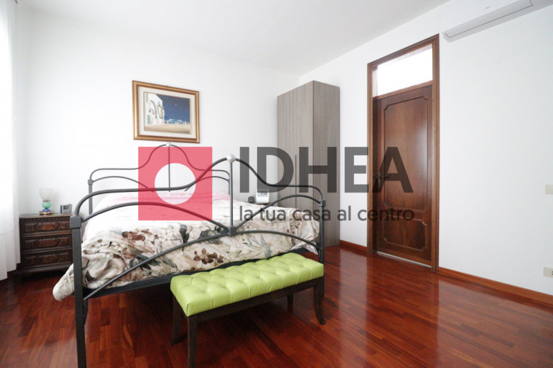 CASA SINGOLA IN CLASSE A1 IN CENTRO A PONZANO RIF. "AVP1" 

L'agenzia immobiliare Idhea ha il pia...