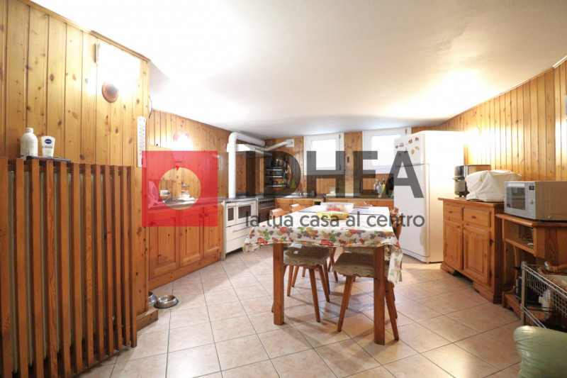 CASA SINGOLA IN CLASSE A1 IN CENTRO A PONZANO RIF. "AVP1" 

L'agenzia immobiliare Idhea ha il pia...