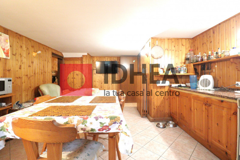 CASA SINGOLA IN CLASSE A1 IN CENTRO A PONZANO RIF. "AVP1" 

L'agenzia immobiliare Idhea ha il pia...