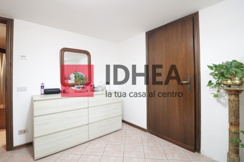 CASA SINGOLA IN CLASSE A1 IN CENTRO A PONZANO RIF. "AVP1" 

L'agenzia immobiliare Idhea ha il pia...