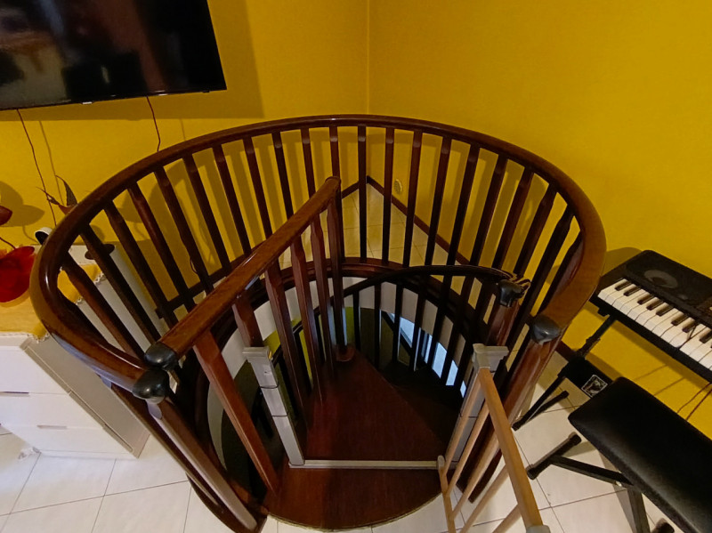 RIf. RCJ180
In località Roncajette di Ponte San Nicolò proponiamo in vendita un curato trilocale ...