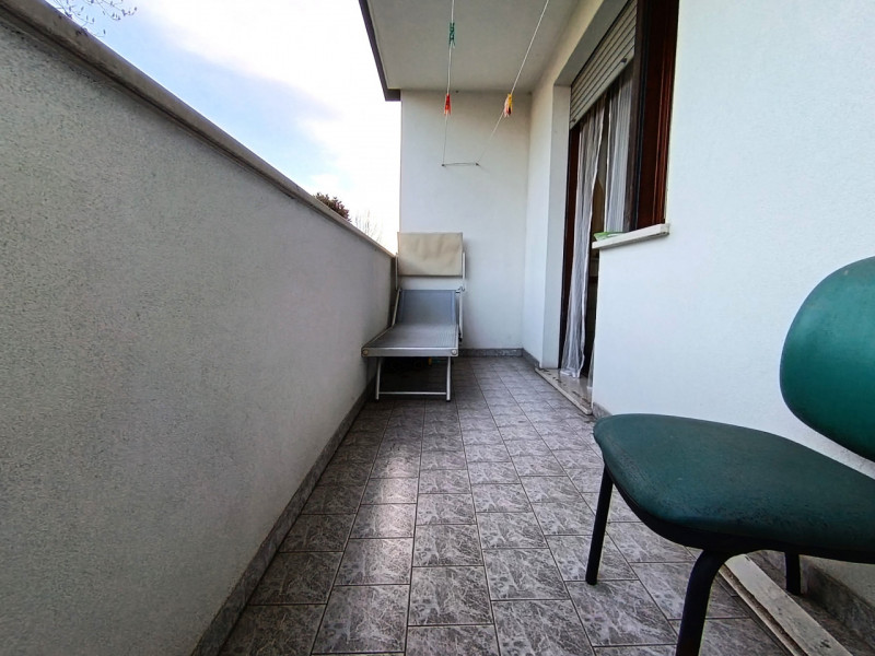 RIf. PSN180
In località Roncajette di Ponte San Nicolò proponiamo in vendita un curato trilocale ...