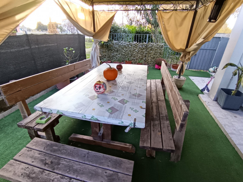 RIf. PSN180
In località Roncajette di Ponte San Nicolò proponiamo in vendita un curato trilocale ...