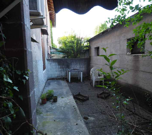 Rif. A.A.89-24

Vendita all'asta - casa a schiera di testa su 2 livelli in data 28 gennaio 2026

...