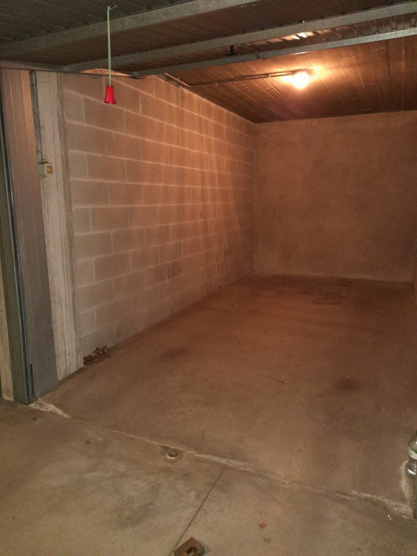 In zona Santa Bertilla, a pochi minuti dal centro e con tutti i servizi essenziali a portata di m...