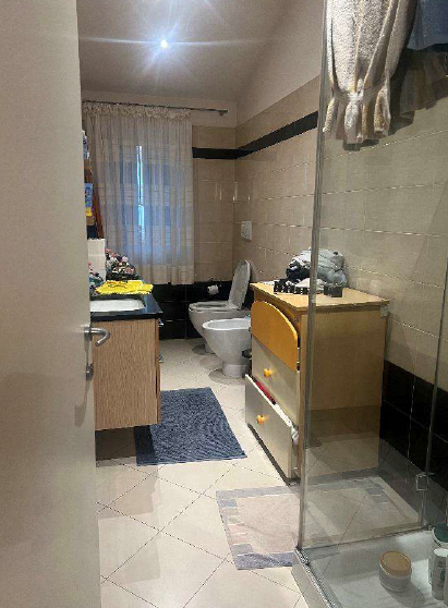 Rif. A.A.291-232

Vendita all'asta - abitazione unifamiliare su 3 livelli in data 29 gennaio 2026...