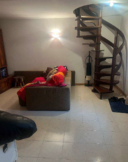 Rif. A.A.291-232

Vendita all'asta - abitazione unifamiliare su 3 livelli in data 29 gennaio 2026...