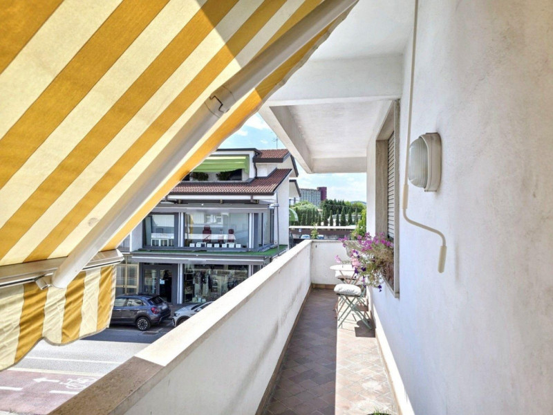 Quest’immobile viene venduto tramite asta online.

Porzione di bifamiliare, sita in Abano Terme (...