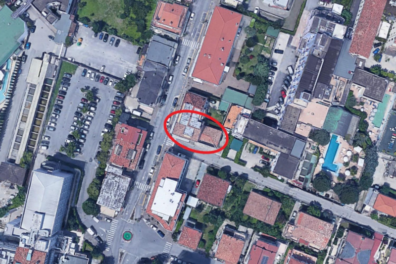 Quest’immobile viene venduto tramite asta online.

Porzione di bifamiliare, sita in Abano Terme (...