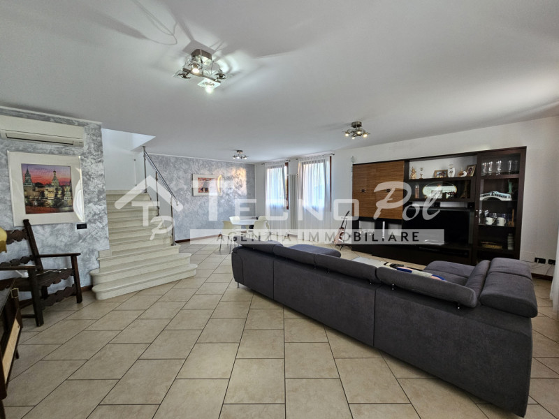 CAMPODARSEGO - Le esclusive Tecnopol di prestigio....proponiamo splendida villa singola su lotto ...