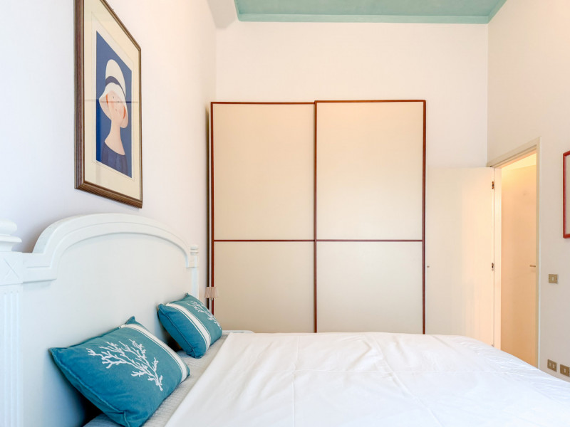 (Per INFO Giovanni 3888920530) NOSTRA ESCLUSIVA! Nel cuore pulsante di Lido di Jesolo, nella pres...