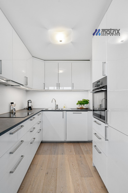 Attico Dolo Ve,  €. 315.000, 3 camere 2 bagni   Nuova costruzione. NO GAS, cottura ad induzione.
...