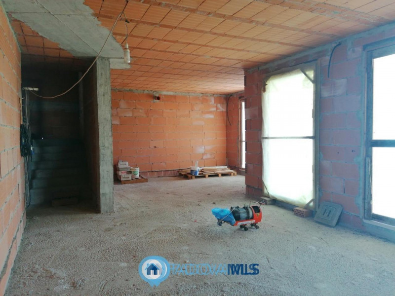 Immobile in esclusiva al Gruppo Padova MLS

CODEVIGO - Loc. ROSARA. 

Inserita su lotto di ca. 1....