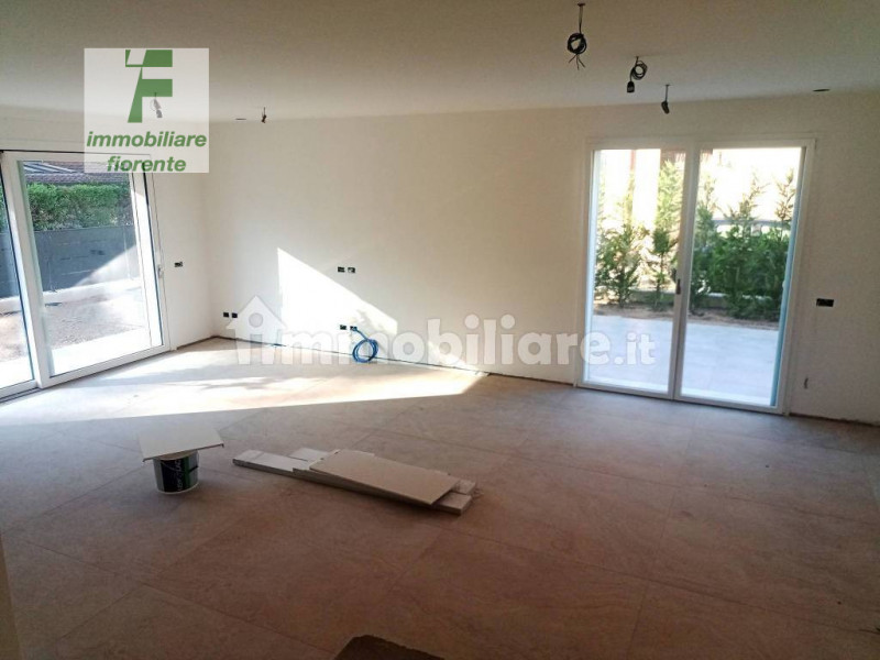 NUOVA SIGNORILE 1/2 BIFAMILIARE IN ZONA CENTRALE SU 2 LIVELLI DI MQ 251 TOTALI CON GIARDINO PRIVA...