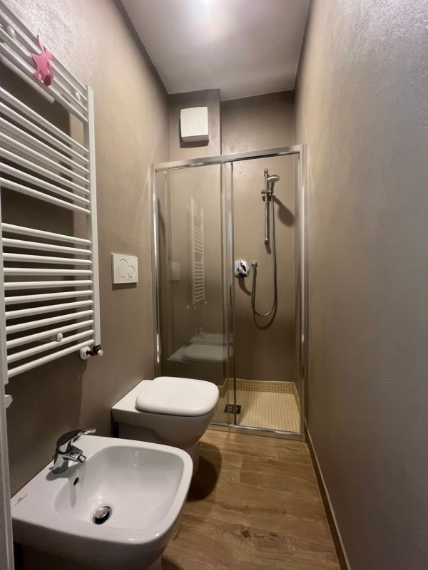 ZONA RIVIERE. GRAZIOSISSIMO MINI APPARTAMENTO COMPLETAMENTE RISTRUTTURATO E ARREDATO A NUOVO. IMP...