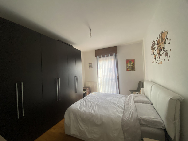 In vendita, nel cuore di Veggiano, proponiamo un affascinante appartamento trilocale al primo pia...