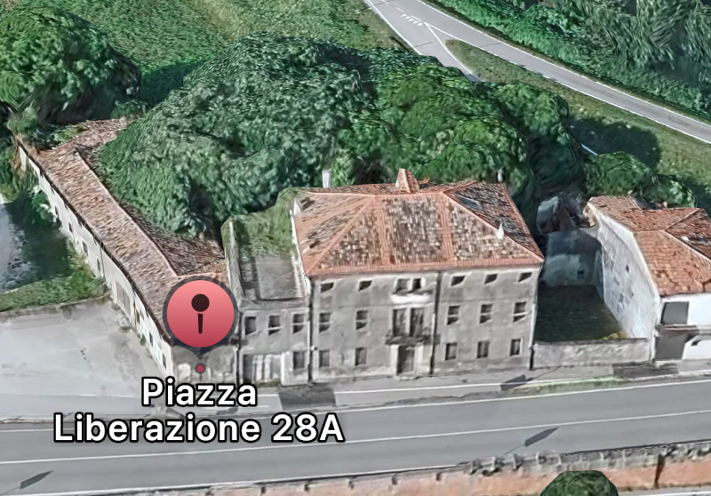 Vincolata alle belle arti i muri perimetrali, non ci sono più vincoli col comune che erano (appar...