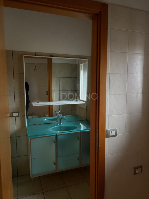 Libero da subito, ampio appartamento di recente costruzione in classe energetica A2, ubicato in z...