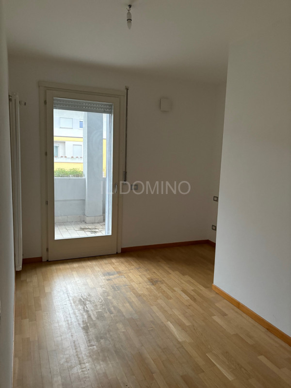 Libero da subito, ampio appartamento di recente costruzione in classe energetica A2, ubicato in z...