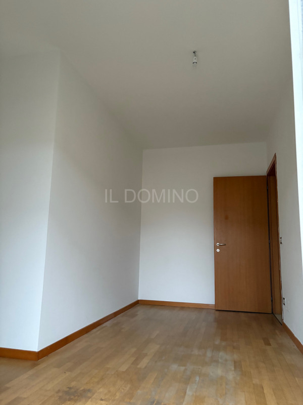 Libero da subito, ampio appartamento di recente costruzione in classe energetica A2, ubicato in z...