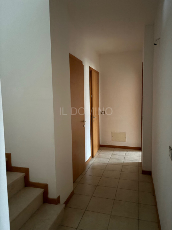 Libero da subito, ampio appartamento di recente costruzione in classe energetica A2, ubicato in z...