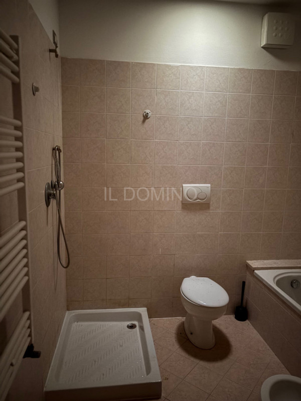 Libero da subito, ampio appartamento di recente costruzione in classe energetica A2, ubicato in z...