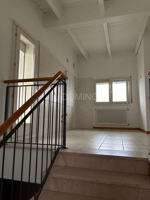 Libero da subito, ampio appartamento di recente costruzione in classe energetica A2, ubicato in z...