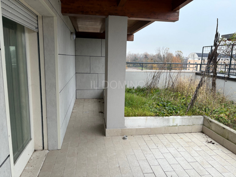 Libero da subito, ampio appartamento di recente costruzione in classe energetica A2, ubicato in z...