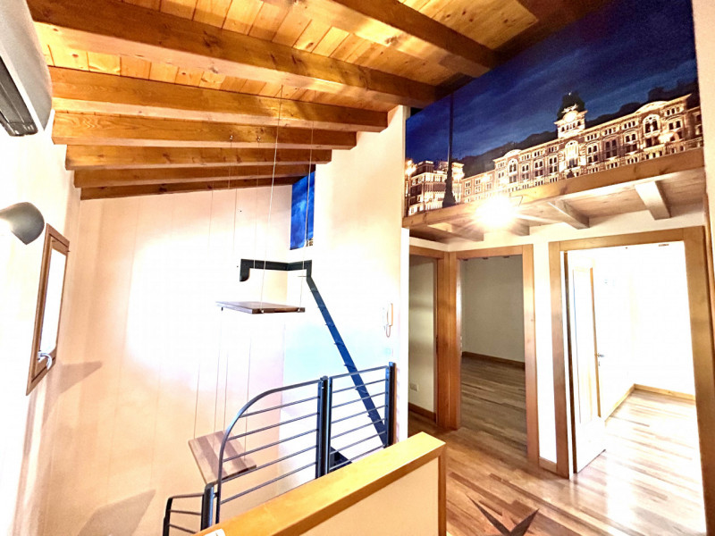 Scoprite un'opportunità unica per vivere nel cuore della tranquilla zona residenziale di Pinidell...