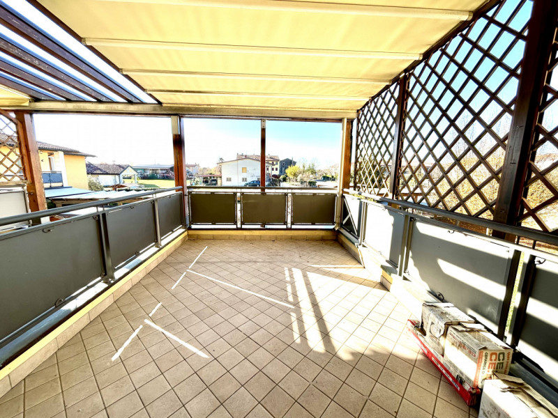 Scoprite un'opportunità unica per vivere nel cuore della tranquilla zona residenziale di Pinidell...