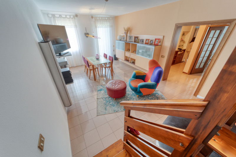 **Bifamiliare indipendente con ampio giardino a Sarmeola di Rubano – eleganza, spazi e tranquilli...