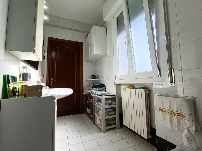 Rif. BRG225
Proponiamo in vendita una splendida porzione di bifamiliare con ingresso indipendente...