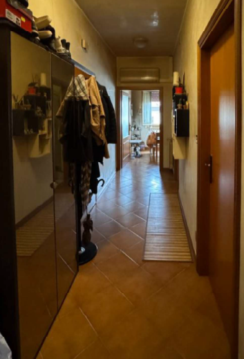 Rif. A.A.303-24

Vendita all'asta - appartamento al 3° piano con garage in data 28 gennaio 2026

...