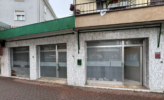 Rif. A.A.262-242

Vendita all'asta - N.2 uffici al piano terra in data 29 gennaio 2026

Descrizio...