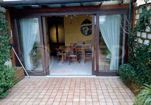 Rif. A.A.441-232

Vendita all'asta - Negozio e appartamenti in data 29 gennaio 2026

Descrizione ...