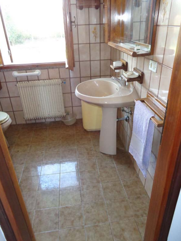 Rif. A.A.261-11

Vendita all'asta - fabbricato residenziale su 2 livelli in data 29 gennaio 2026
...