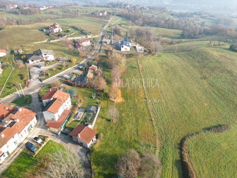 MONTE DI MALO: In zona collinare di nuova lottizzazione TERRENO EDIFICABILE residenziale ideale p...