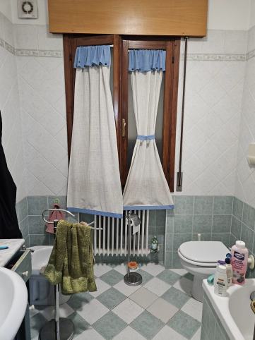 Rif. A.A.289-24

Vendita all'asta - appartamento al 1° piano con garage in data 30 gennaio 2026

...